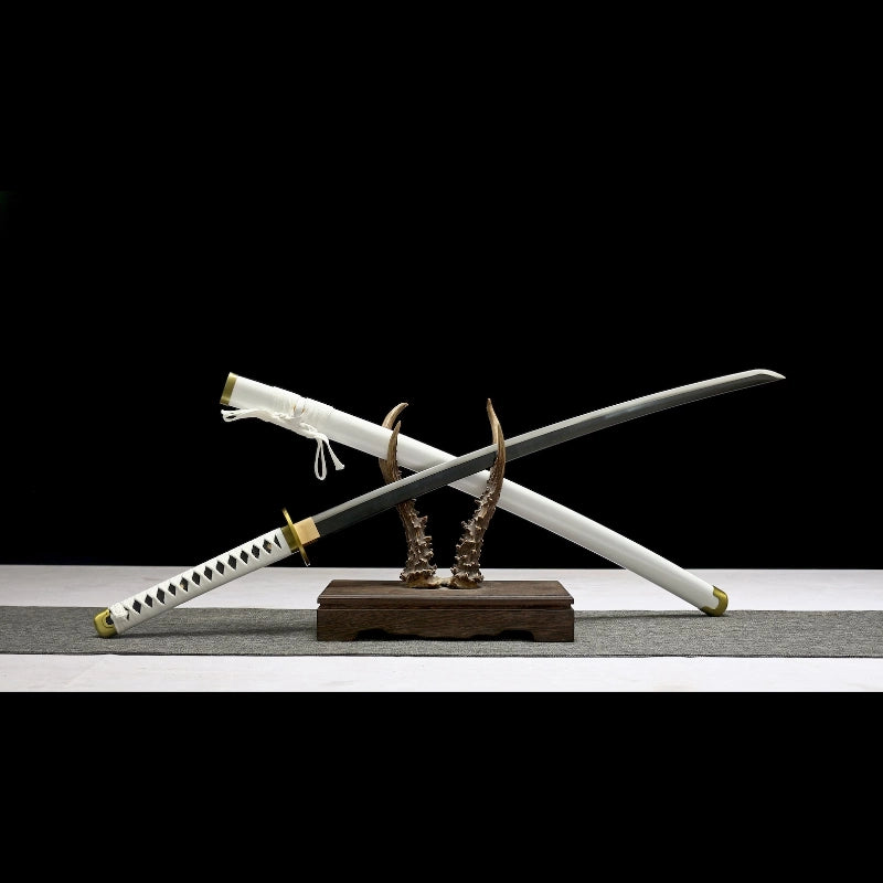 One Piece – Roronoa Zoro Wado Ichimonji Katana (Wooden Replica – 104 cm)
