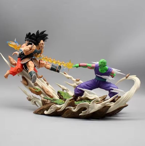 ✦ Dragon Ball Z – Raditz vs Piccolo Limited Edition Diorama