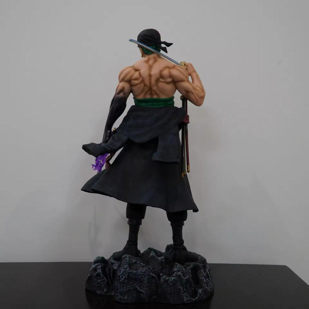 ZORO PRIMIUM ACTION FIGURE